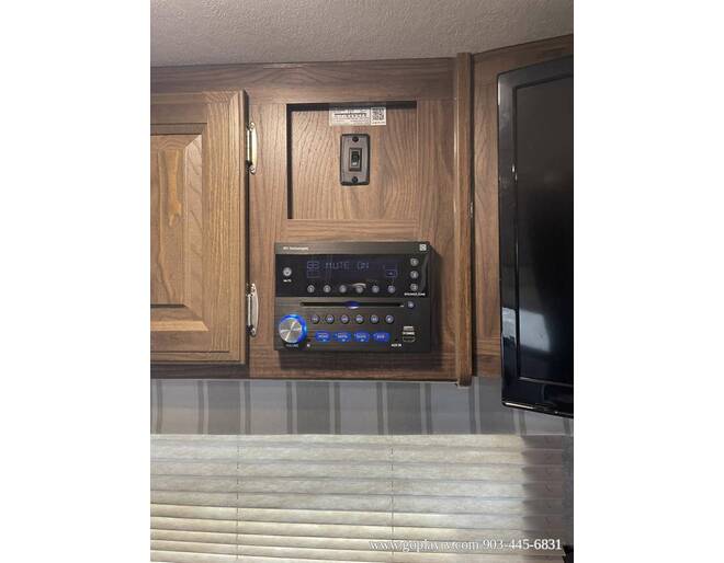 2018 Flagstaff Micro Lite 23LB Travel Trailer at Go Play RV and Marine STOCK# 421195 Photo 21