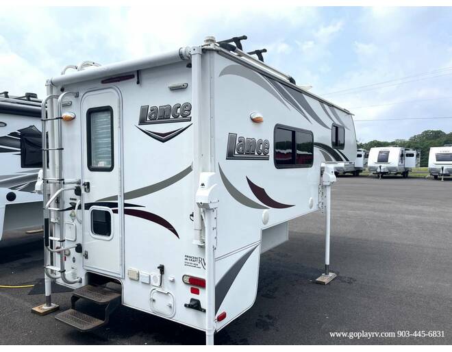 2016 Lance Short Bed 825 Truck Camper at Go Play RV and Marine STOCK# 172132 Photo 5