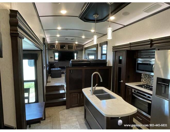 2018 Jayco North Point 387RDFS Fifth Wheel at Go Play RV and Marine STOCK# LZ0127 Photo 12